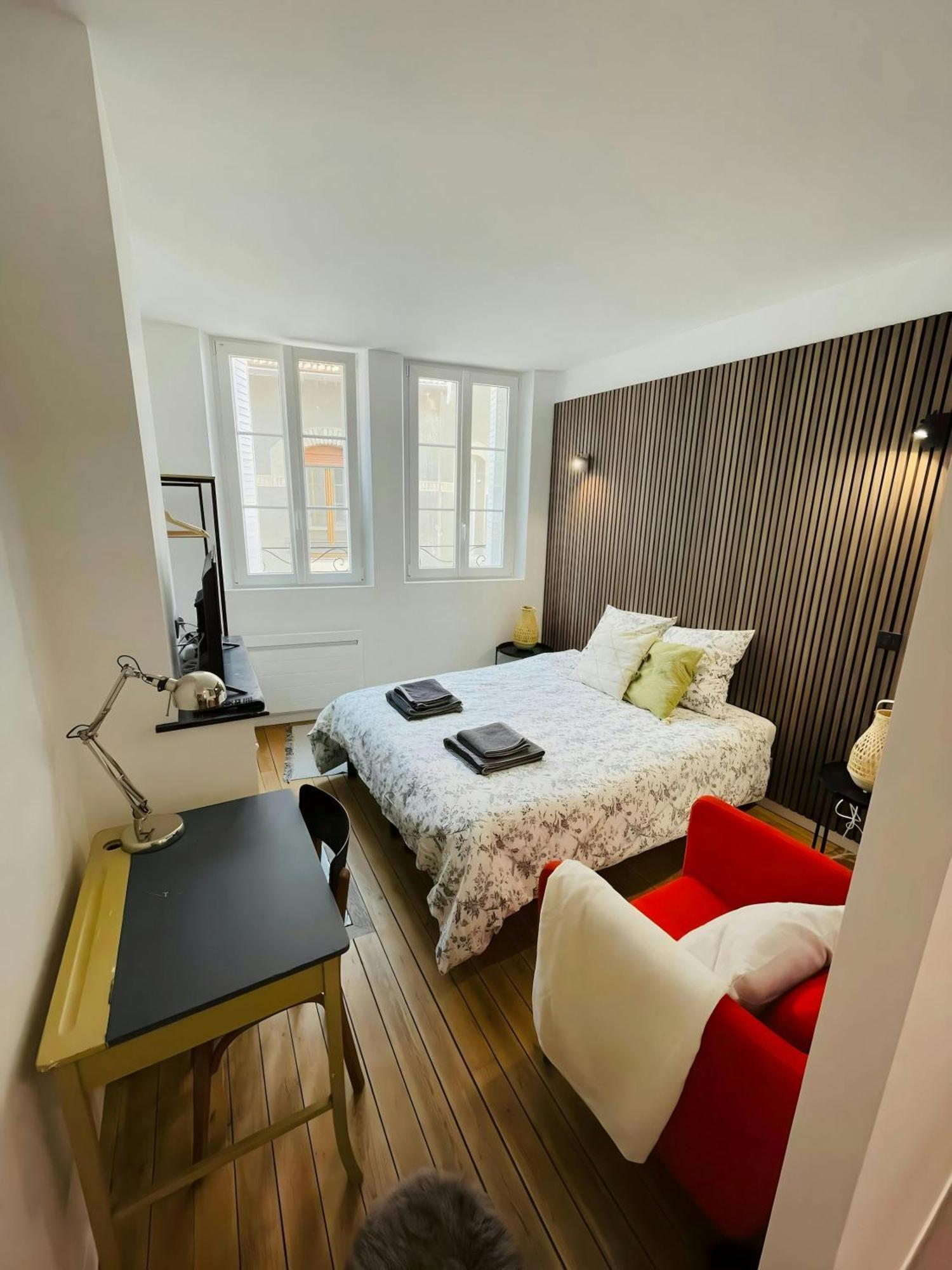 Le Charmant Bailla Reims Eksteriør bilde
