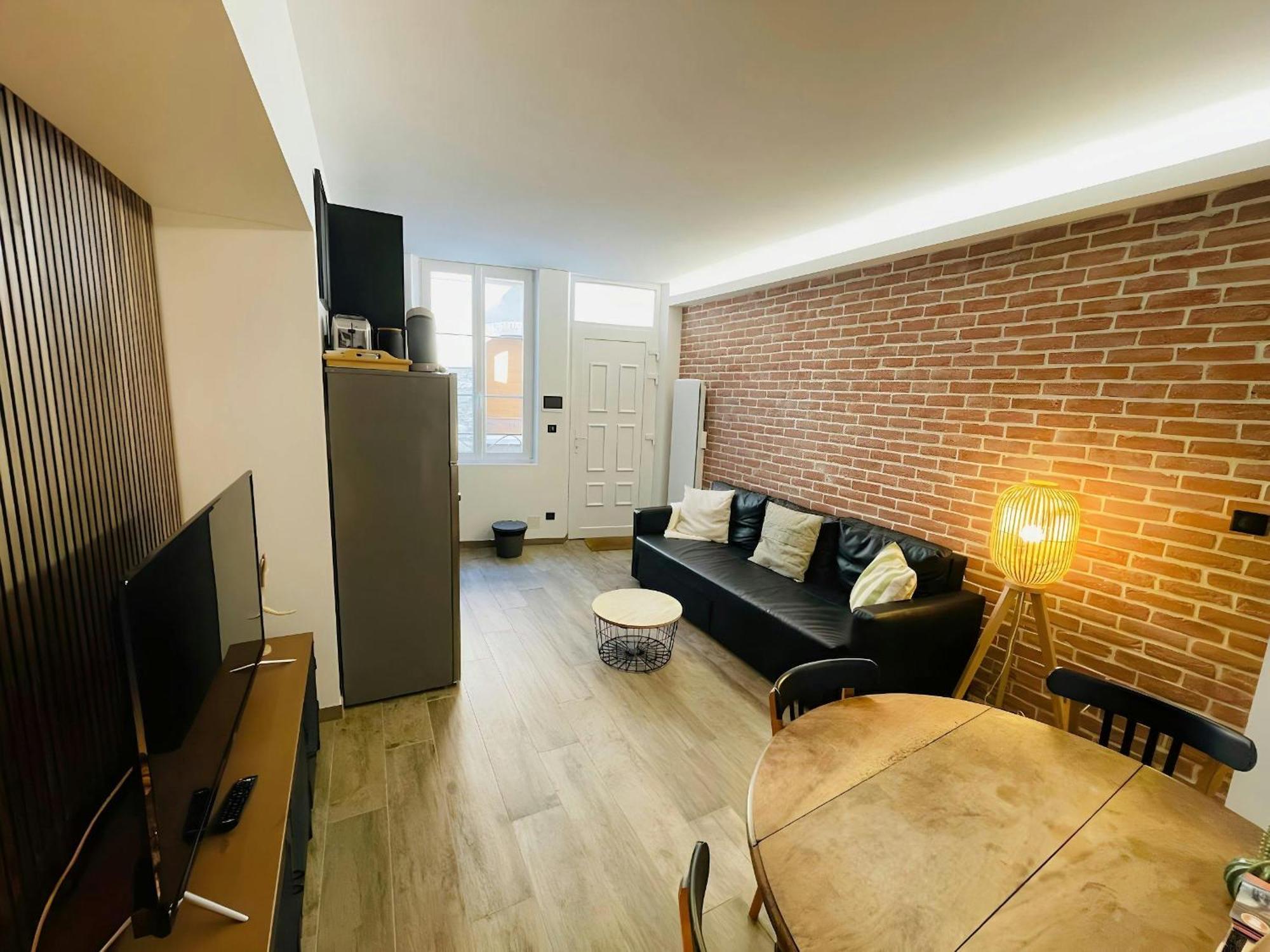 Le Charmant Bailla Reims Eksteriør bilde